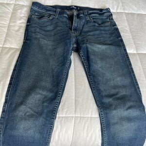 Hollister Men's Classic Straight Denim Jeans
